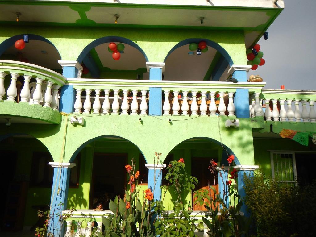 Iguana Hostel San Cristóbal de Las Casas Zewnętrze zdjęcie